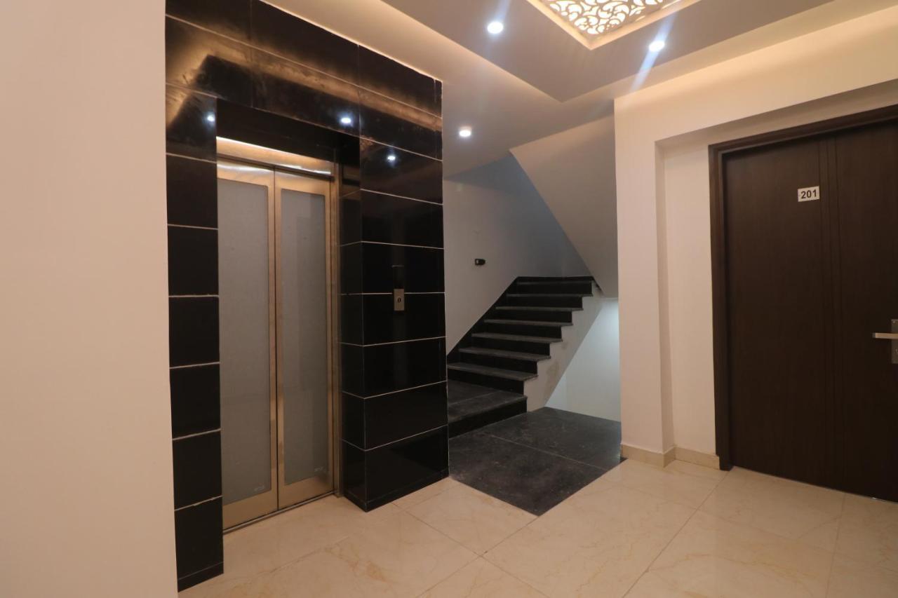 نيودلهي Hotel King Plaza المظهر الخارجي الصورة
