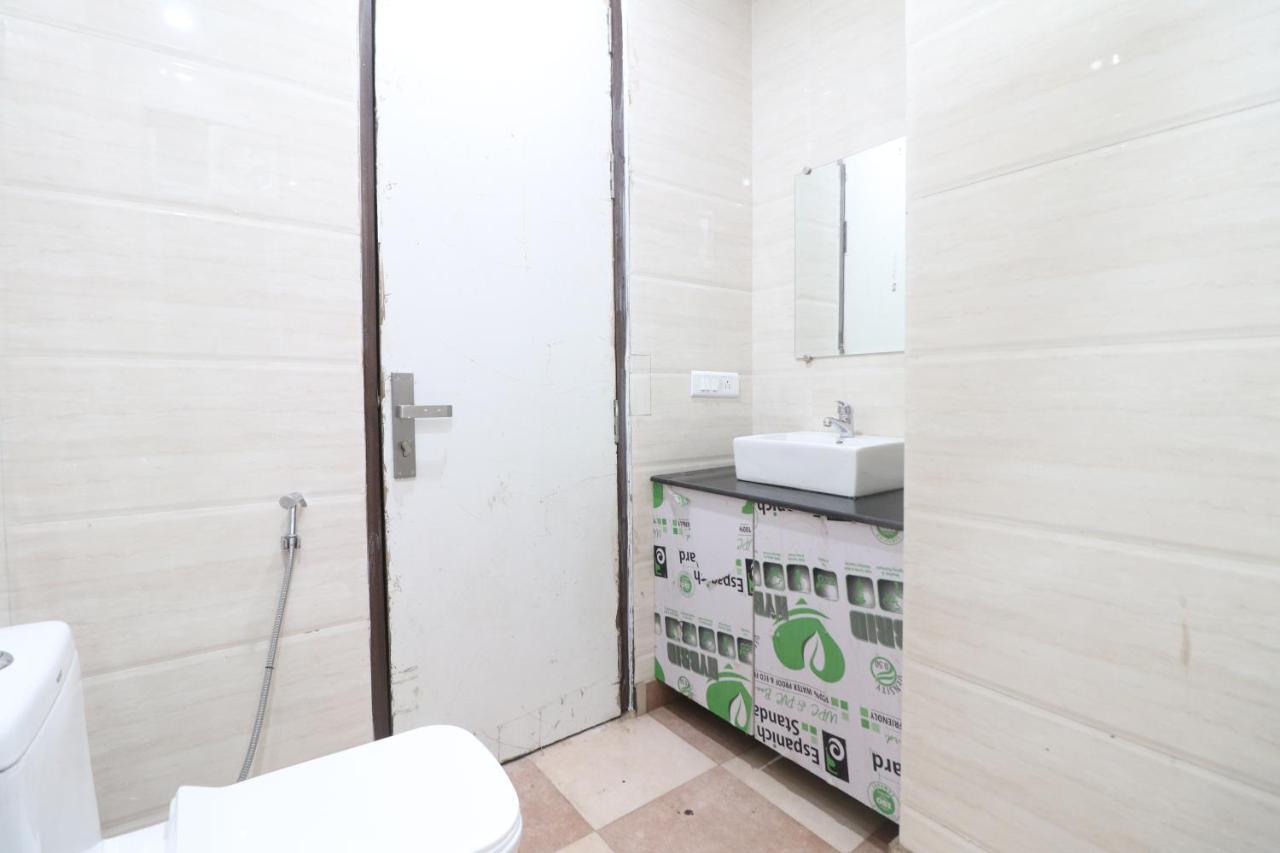 نيودلهي Hotel King Plaza المظهر الخارجي الصورة